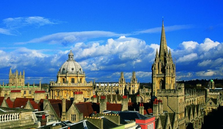 Популярное: Топ-10 фактов об Оксфордском университете