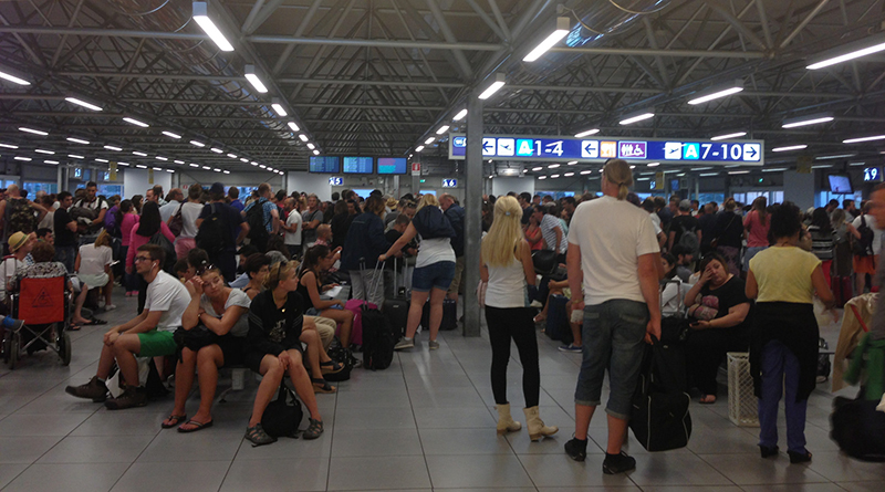 Общество: Страховщики отказываются компенсировать ущерб за хаос в аэропортах