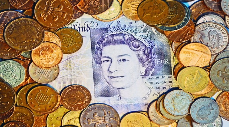 Бизнес и финансы: Британцев призвали не хранить деньги в банках