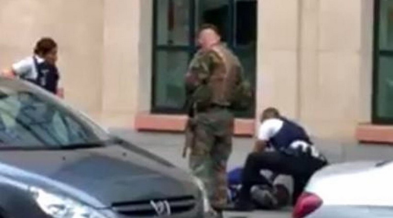 Происшествия: Вооруженный экстремист напал на военнослужащих в Брюсселе