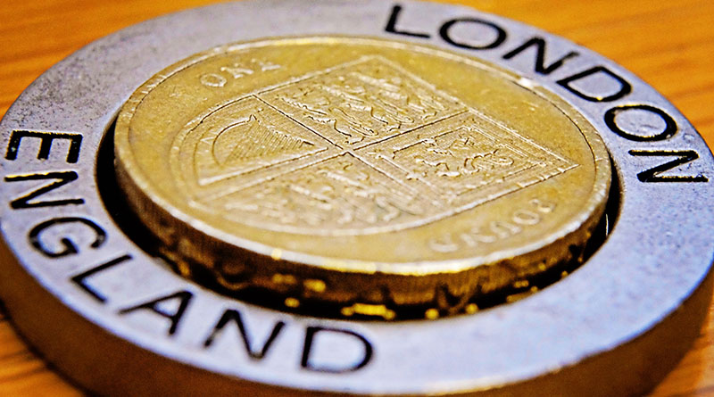 Бизнес и финансы: За старую однофунтовую монету можно выручить до £50
