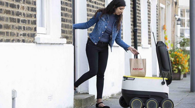 Технологии: Роботы доставили еду уже 1000 лондонцев