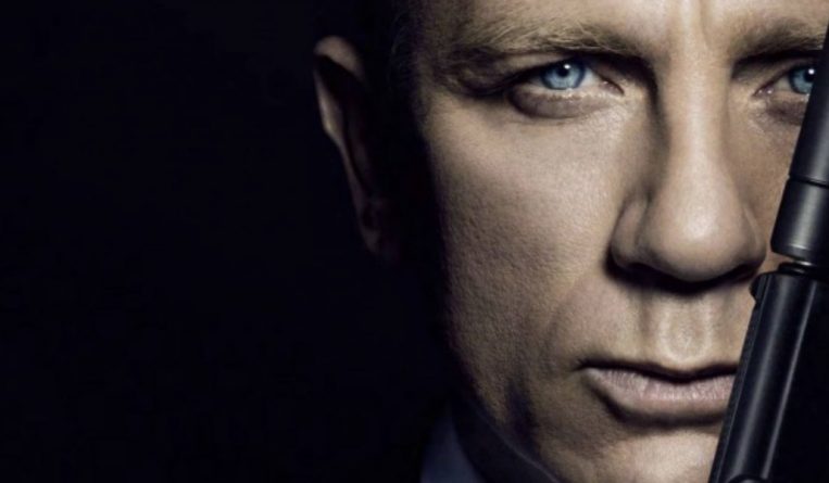 Досуг: Дэниел Крэйг согласился сыграть агента 007 еще в двух фильмах