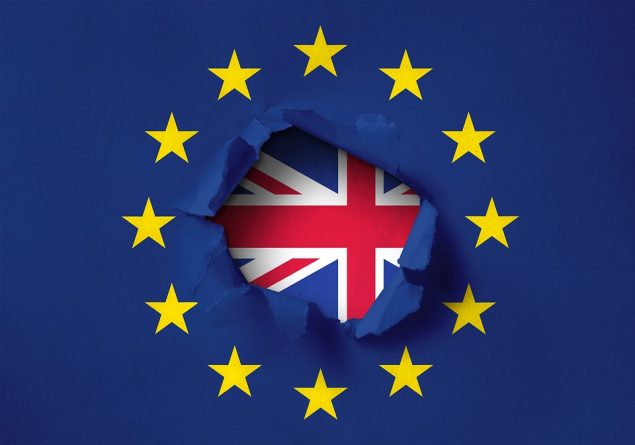Политика: Юристы говорят, что Британия ничего не должна ЕС