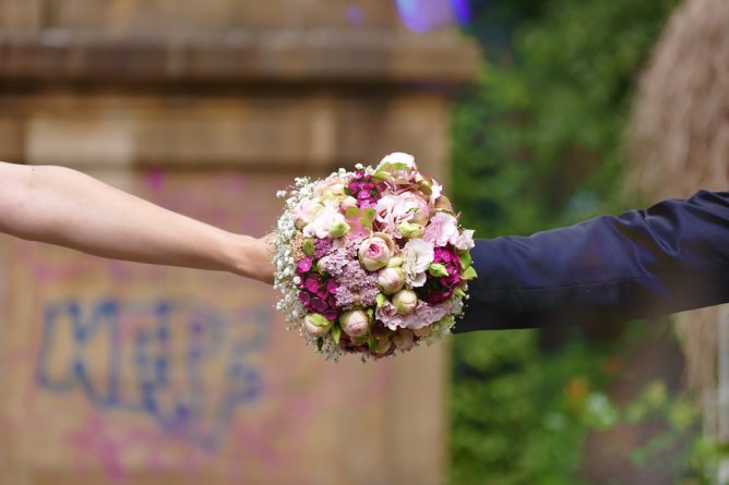 Общество: В какую сумму обходится свадьба в Британии