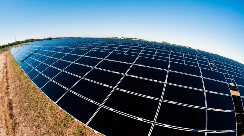 Технологии: Британия на шаг приблизилась к коммерчески выгодной солнечной энергии
