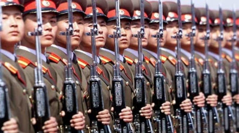 В мире: Майкл Фэллон: Риск начала войны с Северной Кореей чрезвычайно велик