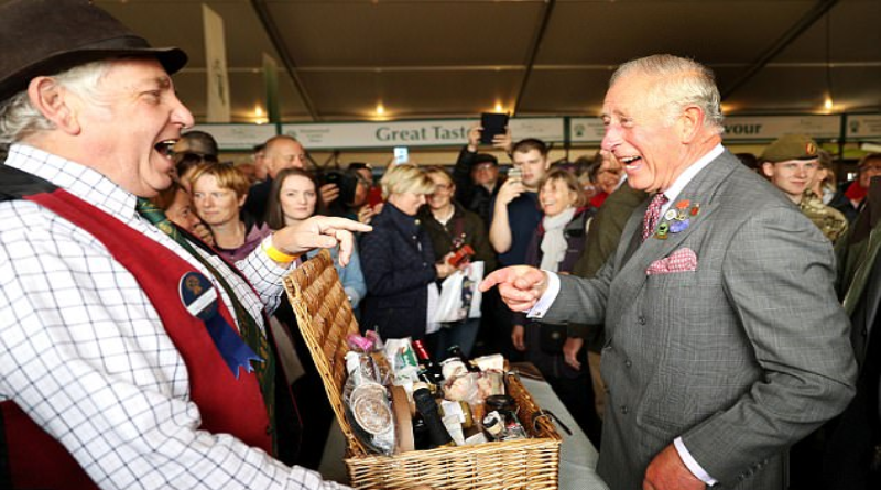 Знаменитости: Принц Чарльз посетил сельскохозяйственную ярмарку