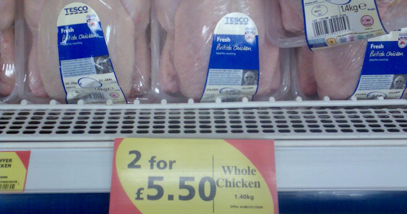 Общество: Tesco убрали с сайта сообщение об эксклюзивности курятины в своих супермаркетах