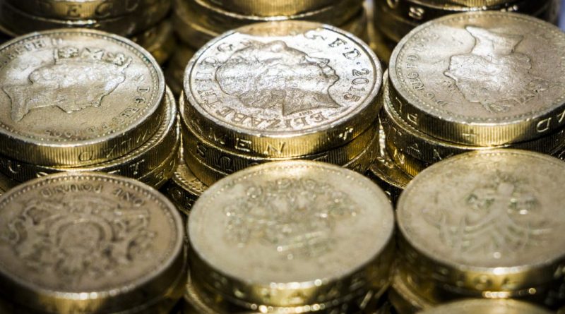 Закон и право: Старый фунт все еще в обращении, несмотря на запрет