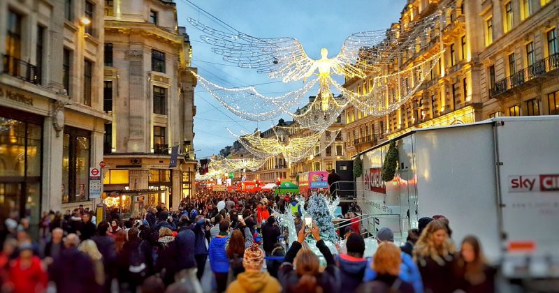 Досуг: На Regent Street пройдет рождественский парад игрушек Hamleys
