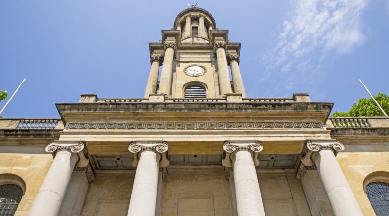 В здании бывшей лондонской церкви откроется дорогой свадебный салон 14102017 Бизнес и финансы: В здании бывшей лондонской церкви откроется дорогой свадебный салон