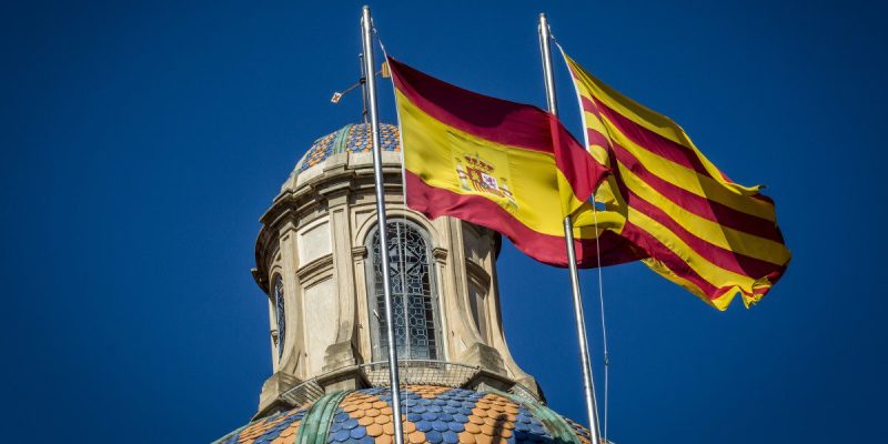 В мире: Испания ограничит автономию Каталонии