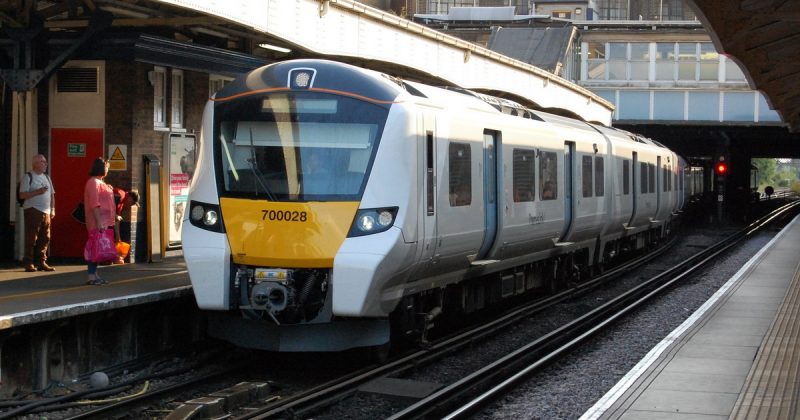 Технологии: В Лондоне запустят городские поезда без водителей