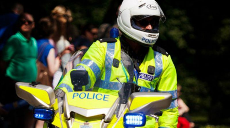 Закон и право: Телевизионная реклама полиции запрещена после шквала критики