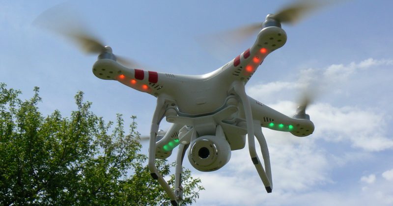 Технологии: Британия собирается бороться с дронами-контрабандистами