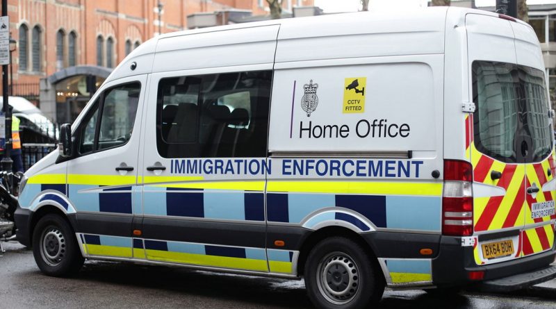 Закон и право: Гражданину ЕС отказали в экстренной помощи в британской миграционной службе