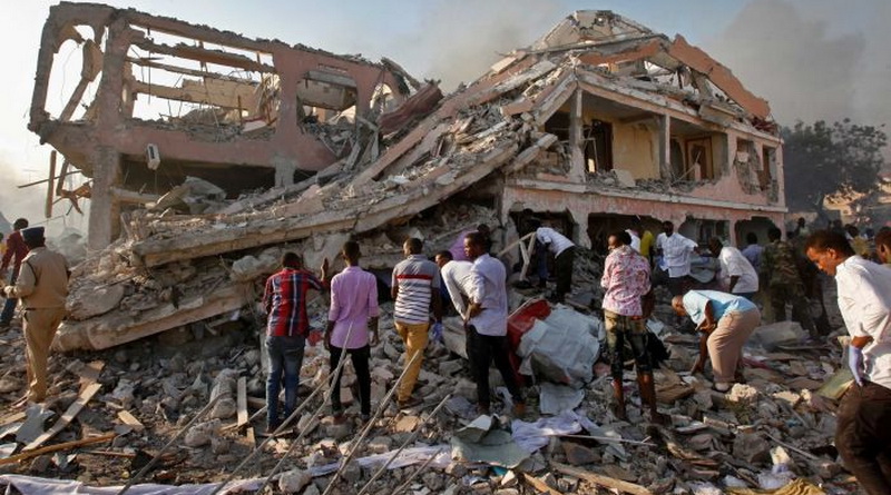 В мире: Теракт в Могадишо унес жизни 85 человек