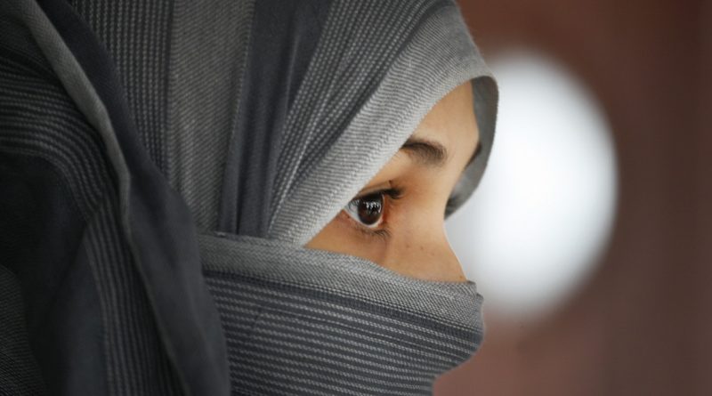 Мусульманка отказалась от ребенка из-за боязни перед родственниками 31102017 Закон и право: Мусульманка отказалась от ребенка из-за боязни перед родственниками