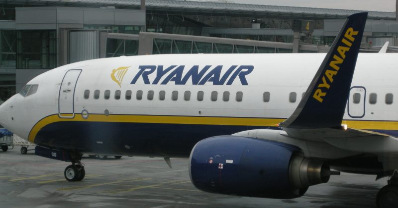 Общество: Ryanair вынуждена отменить еще более 200 рейсов