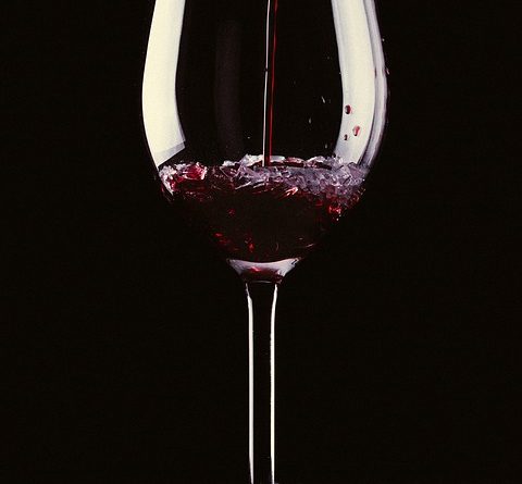 Досуг: Amazon продает рождественские календари, заполненные вином