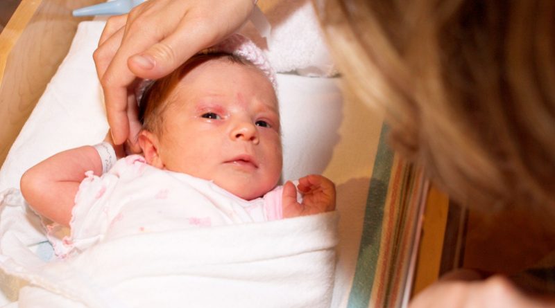 Женщины Англии и Уэльса рожают меньше, чем раньше 25112017 В мире: Женщины Англии и Уэльса рожают меньше, чем раньше