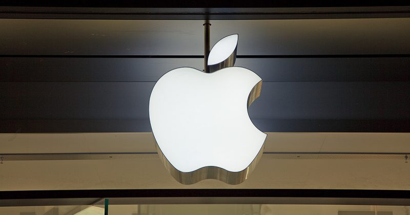 Происшествия: Банда лондонских грабителей на мопедах опустошила магазин Apple посреди дня