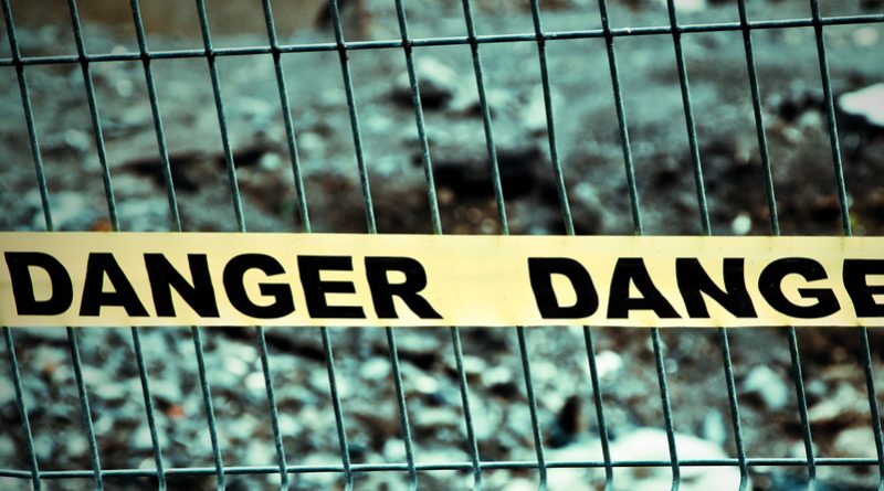 Атмосфера Поминального воскресенья была нарушена "подозрительным пакетом" 12112017 Происшествия: Атмосфера Поминального воскресенья была нарушена "подозрительным пакетом"