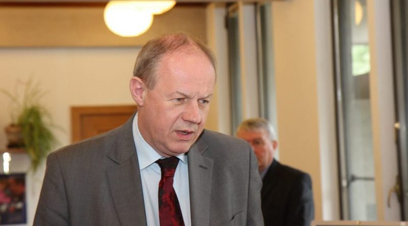 Дамиана Грина обвиняют в хранении порнографии на рабочем компьютере 12112017 Закон и право: Дамиана Грина обвиняют в хранении порнографии на рабочем компьютере