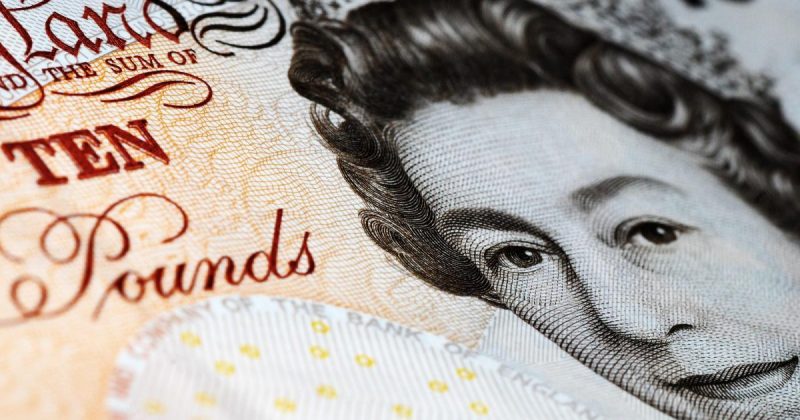 Бизнес и финансы: Пора тратить старые банкноты номиналом £10. Времени – до марта