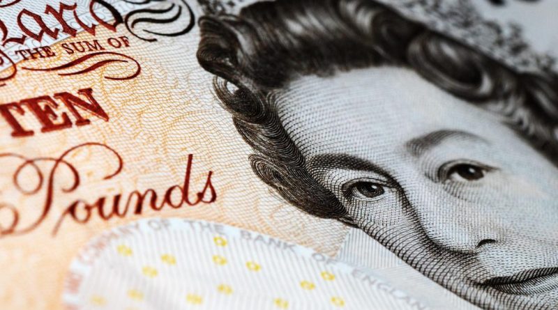 Пора тратить старые банкноты номиналом £10. Времени – до марта 14112017 Бизнес и финансы: Пора тратить старые банкноты номиналом £10. Времени – до марта