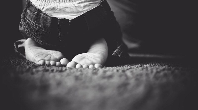 Мать, мечтавшая о сыне, задушила свою маленькую дочь 08112017 Закон и право: Мать, мечтавшая о сыне, задушила свою маленькую дочь