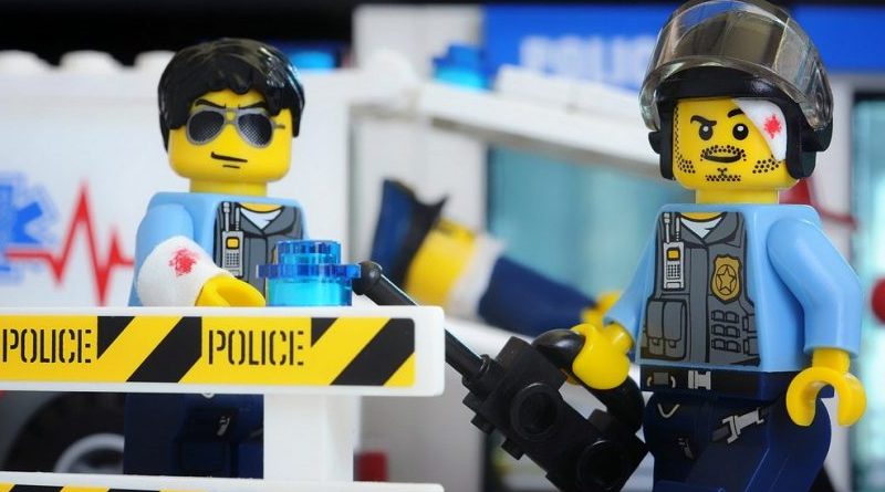 Полиция требует экстренной защиты 08112017 Закон и право: Полиция требует экстренной защиты