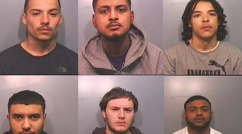 Стрелки из Бедфорда суммарно приговорены к 119 годам тюрьмы 30112017 Закон и право: Стрелки из Бедфорда суммарно приговорены к 119 годам тюрьмы