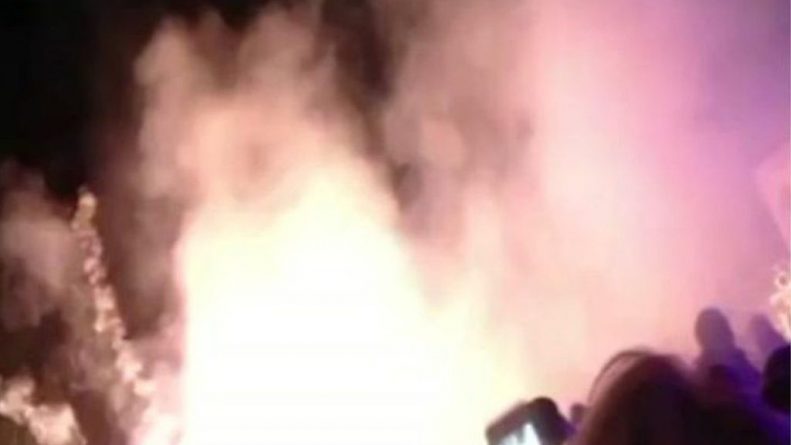 Происшествия: В Эймсбери отменили фейерверки после несчастного случая с 14 пострадавшими