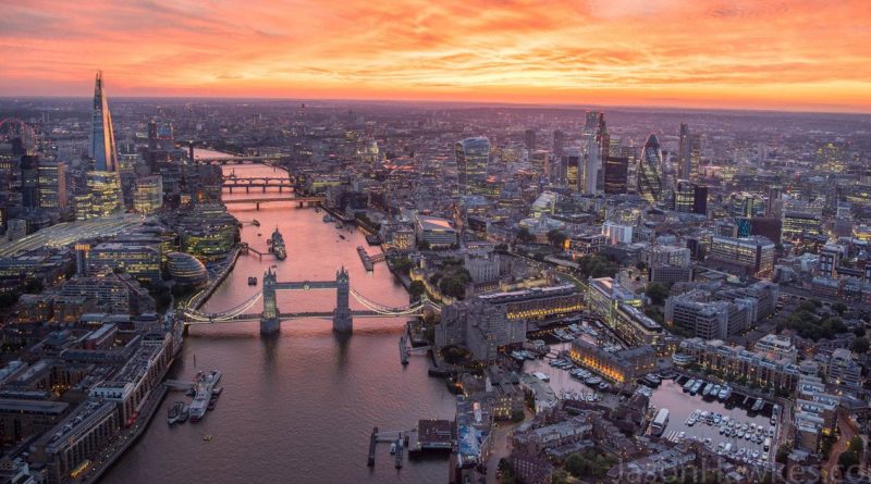Досуг: Что нельзя делать туристам в Лондоне