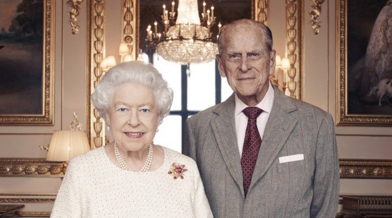 Букингемский дворец представил новый портрет Елизаветы и герцога Эдинбургского 19112017 В мире: Букингемский дворец представил новый портрет Елизаветы и герцога Эдинбургского