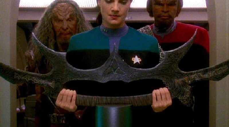 Меч Бет’лех из "Звездного пути" попал под оружейную амнистию 29112017 Закон и право: Меч Бет’лех из "Звездного пути" попал под оружейную амнистию