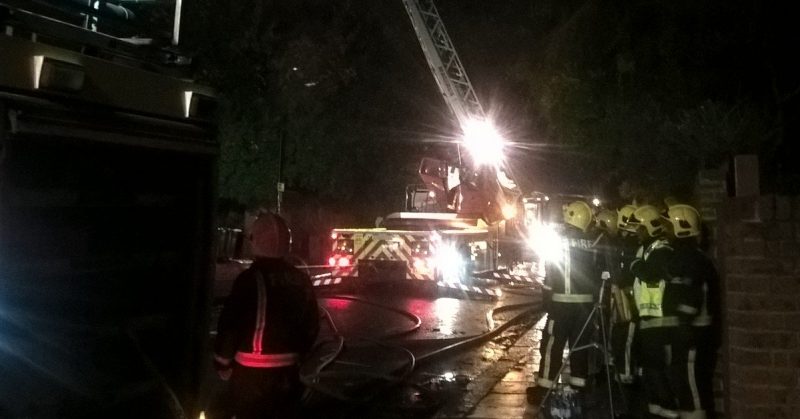 Происшествия: Пожар в Хэмпстеде: погибла женщина