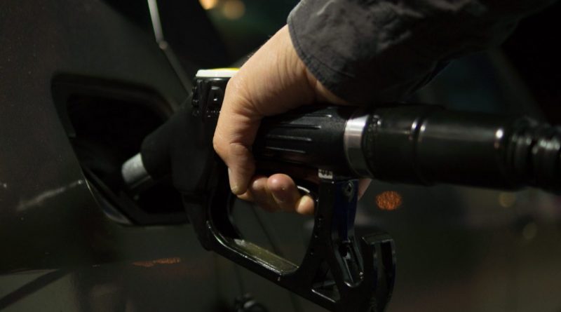 К Рождеству цены на топливо взлетят 15112017 Бизнес и финансы: К Рождеству цены на топливо взлетят