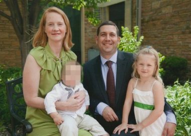 Родители подали в суд на клинику, не сумевшую диагностировать смертельную болезнь их дочери