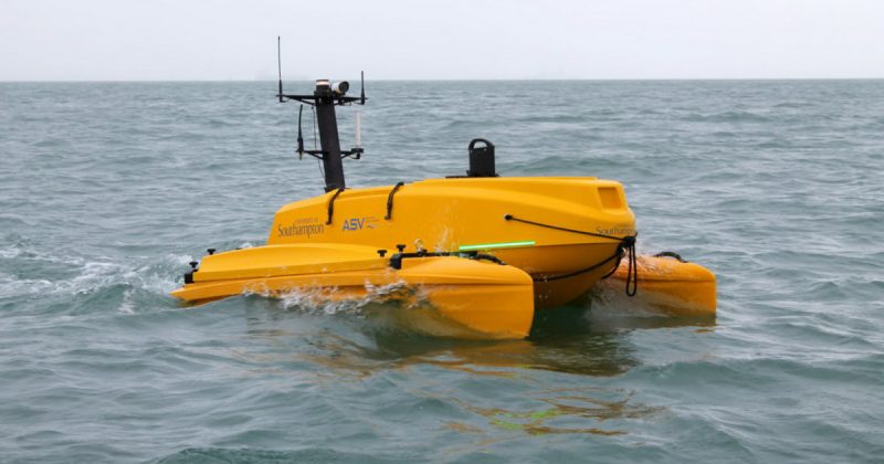 Технологии: Первый беспилотный корабль выйдет в море под британским флагом