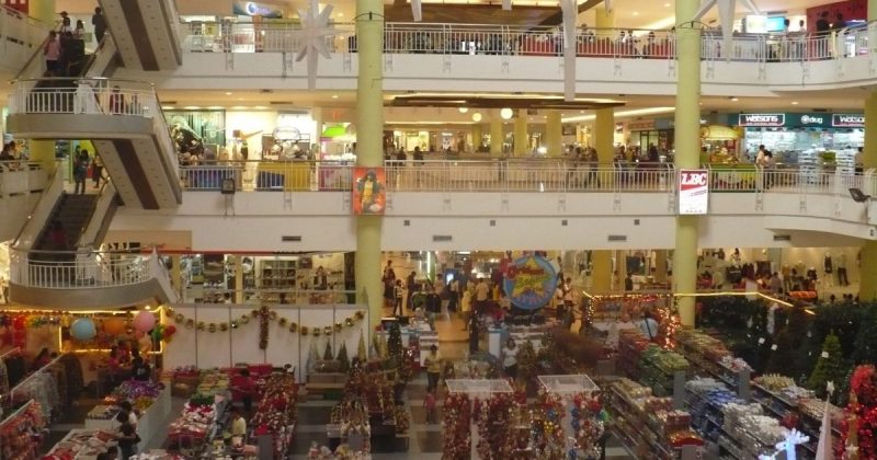 Происшествия: Пожар в филиппинском торговом центре: по меньшей мере 37 человек погибло