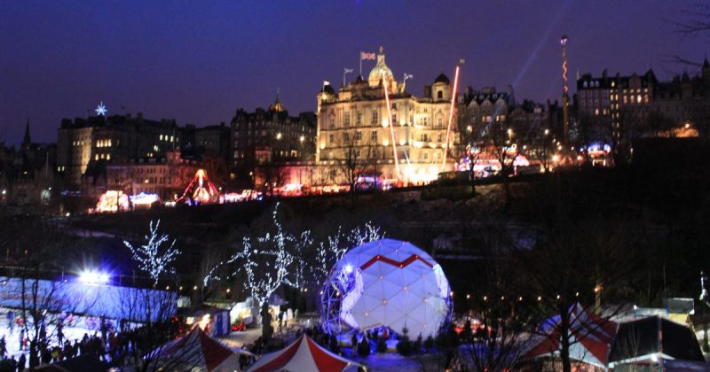 Погода: Эдинбург готовится к празднованию Нового года, несмотря на шторм