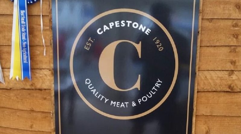 Происшествия: Пожар на птицеферме в Западном Уэльсе