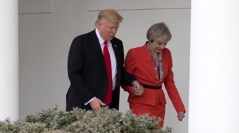 Тереза Мэй и Дональд Трамп поговорили впервые после ссоры 20122017 Политика: Тереза Мэй и Дональд Трамп поговорили впервые после ссоры