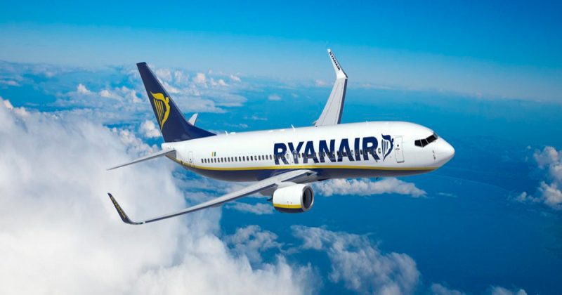 Популярное: Пассажирам Ryanair и easyJet пришлось провести ночь в аэропорту Станстед