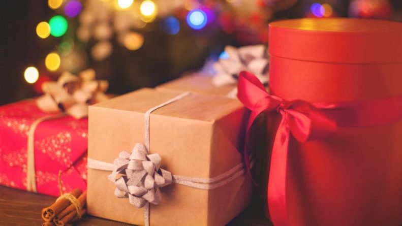 Происшествия: Воры украли рождественские подарки на £2000
