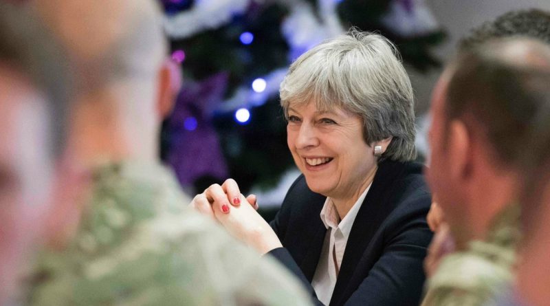 Тереза Мэй уверена, что британцам будет чем гордиться в 2018 году 31122017 Политика: Тереза Мэй уверена, что британцам будет чем гордиться в 2018 году