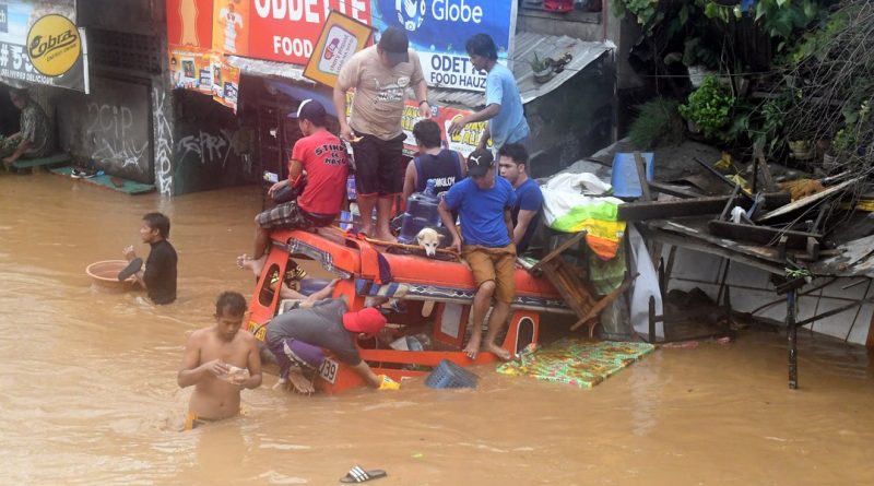 Тропический шторм на Филиппинах: более 100 человек погибли 23122017 В мире: Тропический шторм на Филиппинах: более 100 человек погибли